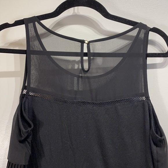 Express asymmetrical detailed tank top $14 - Picture 3 of 12